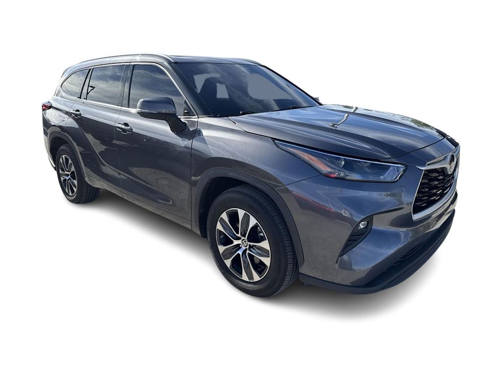 2022 Toyota Highlander XLE 20