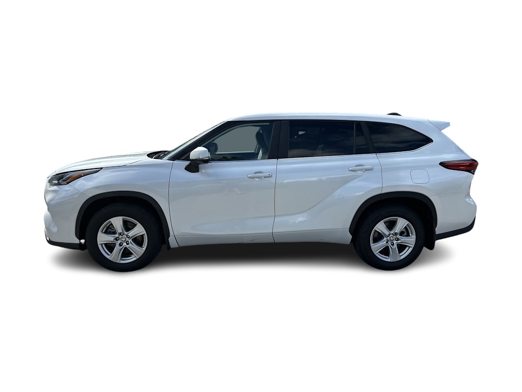 Thumbnail: 2023 Toyota Highlander - 3