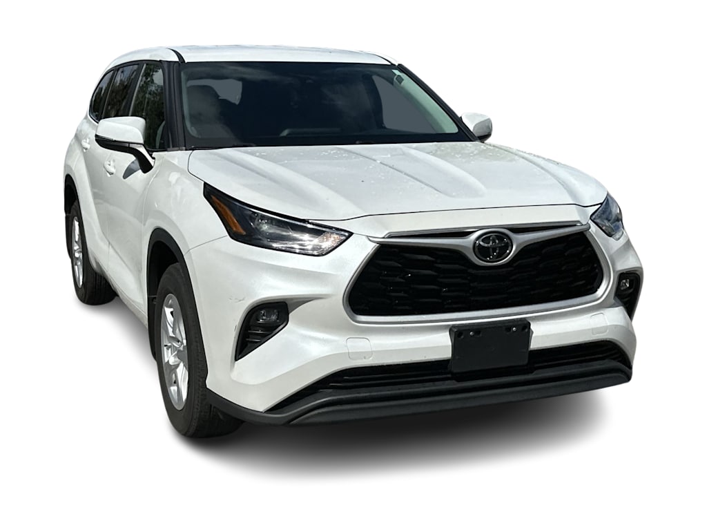 Thumbnail: 2023 Toyota Highlander - 22