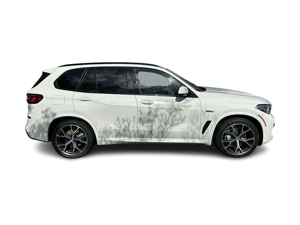 Thumbnail: 2023 BMW X5 - 21