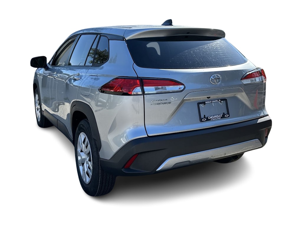 Thumbnail: 2022 Toyota Corolla Cross - 4