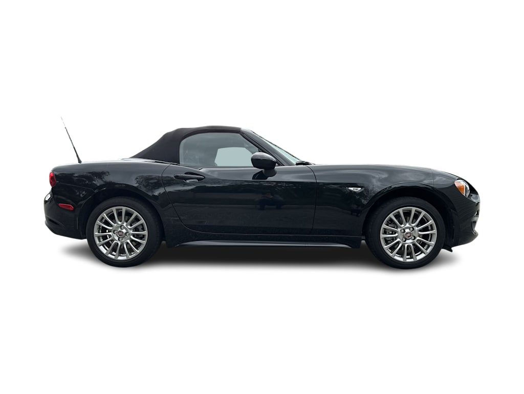 Thumbnail: 2020 Fiat 124 Spider - 18