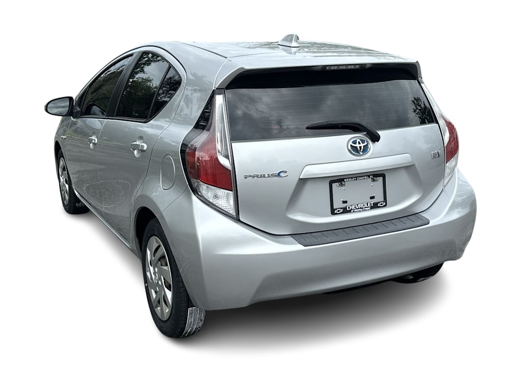 Thumbnail: 2015 Toyota Prius c - 4