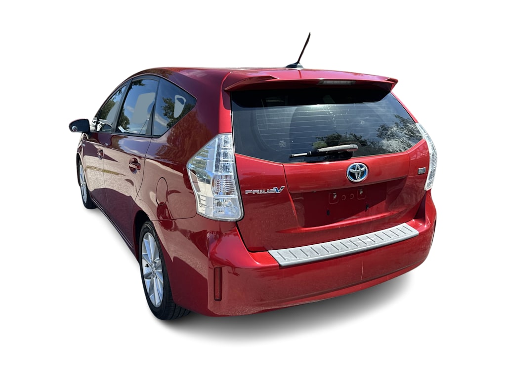 Thumbnail: 2013 Toyota Prius v - 4