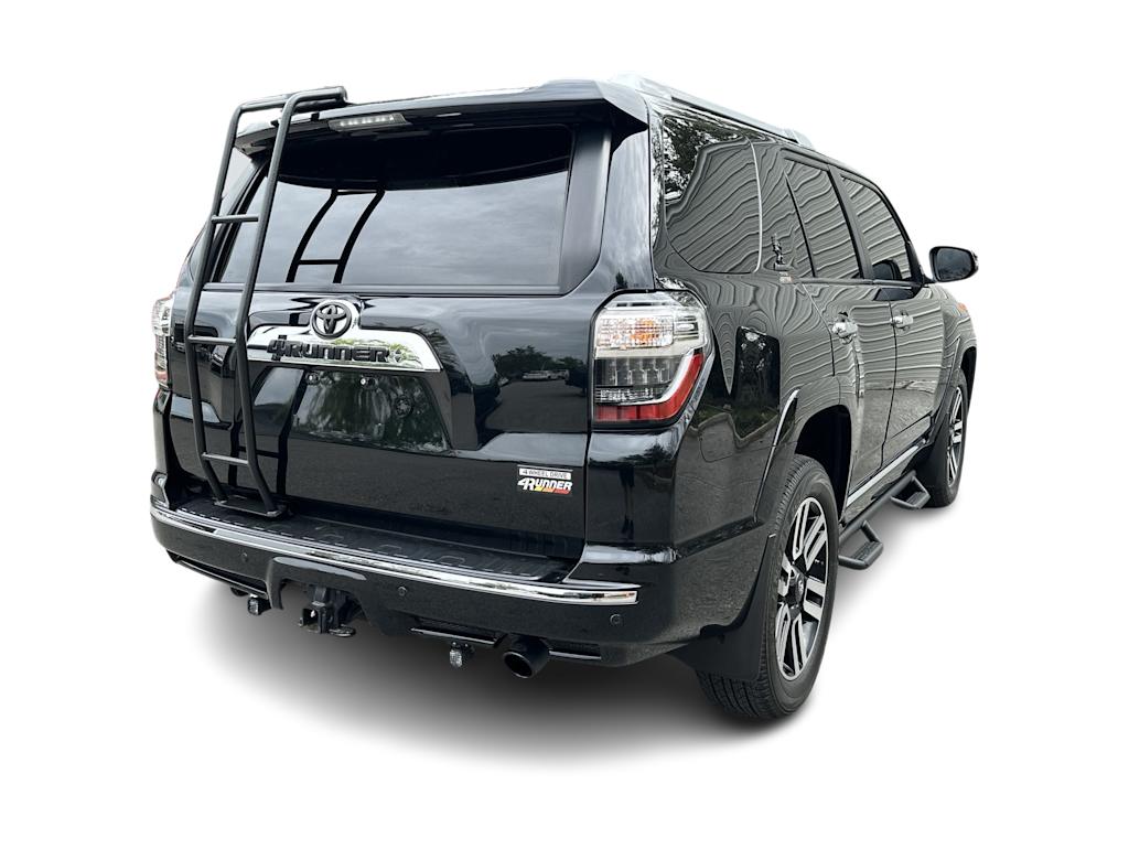 Thumbnail: 2021 Toyota 4Runner - 19