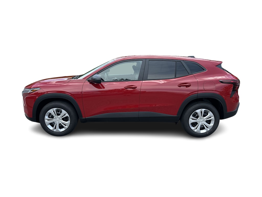Thumbnail: 2026 Chevrolet Trax - 3