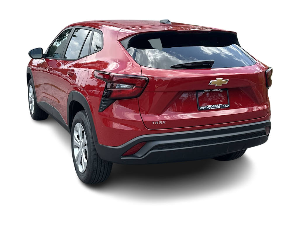 Thumbnail: 2026 Chevrolet Trax - 4