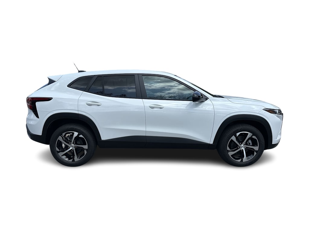Thumbnail: 2026 Chevrolet Trax - 21