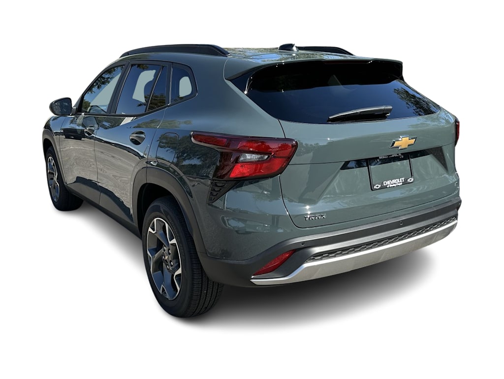 Thumbnail: 2026 Chevrolet Trax - 4