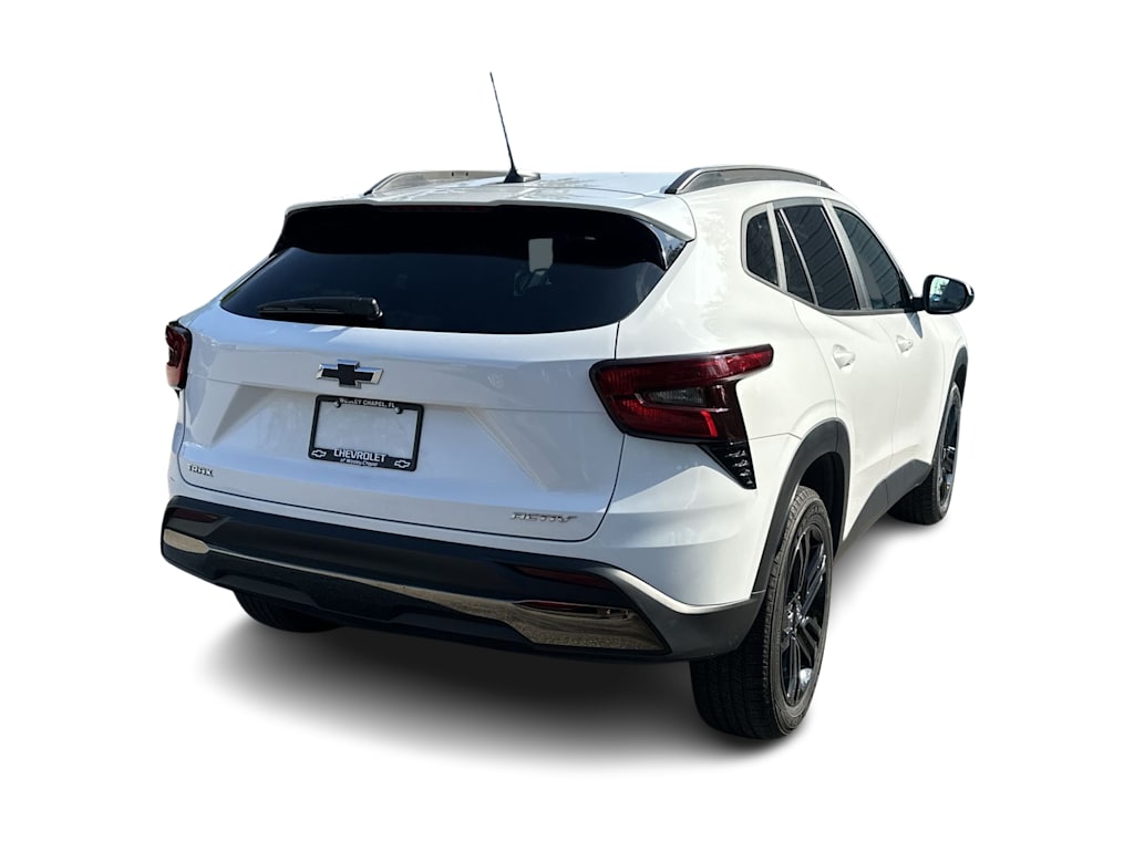 Thumbnail: 2024 Chevrolet Trax - 19