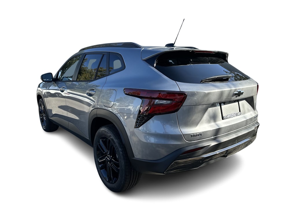 Thumbnail: 2026 Chevrolet Trax - 4