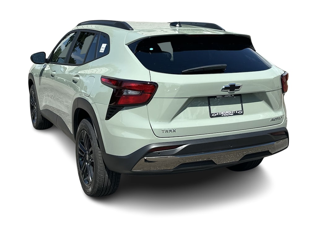 Thumbnail: 2026 Chevrolet Trax - 4