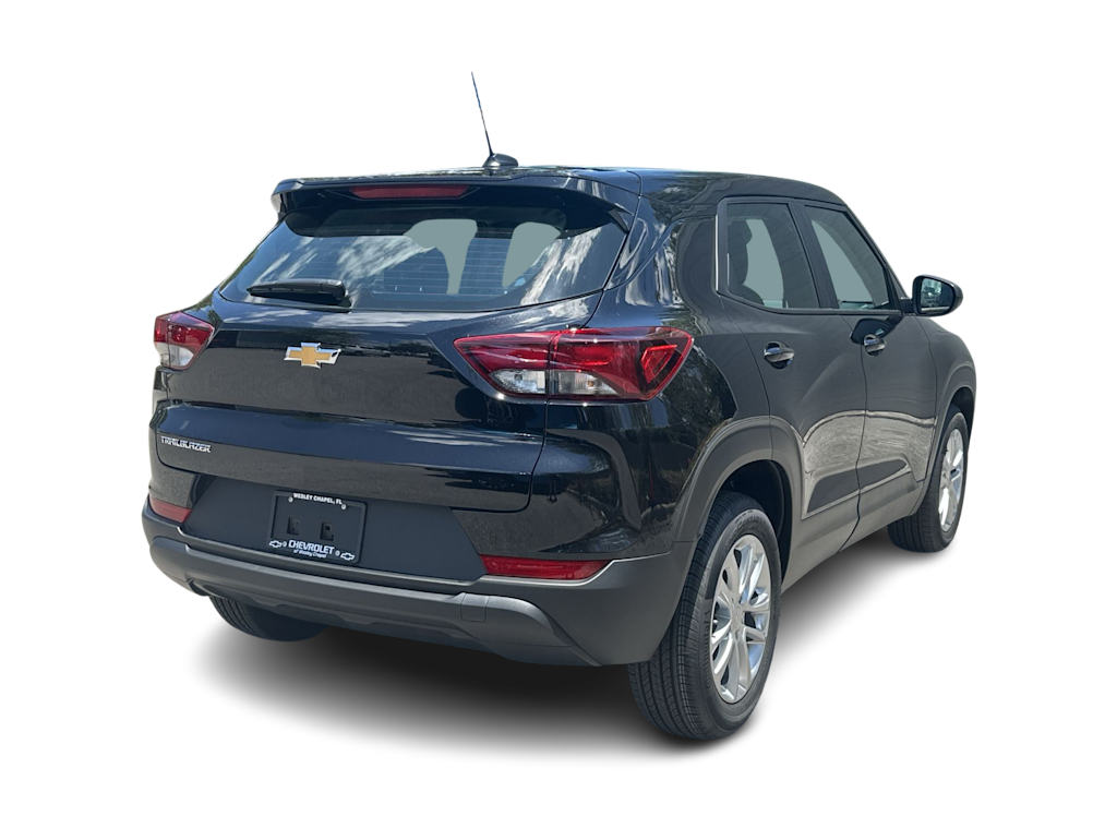 Thumbnail: 2026 Chevrolet TrailBlazer - 19