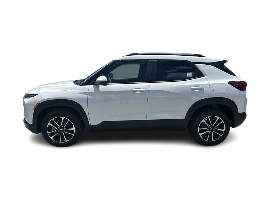 Thumbnail: 2026 Chevrolet TrailBlazer - 3