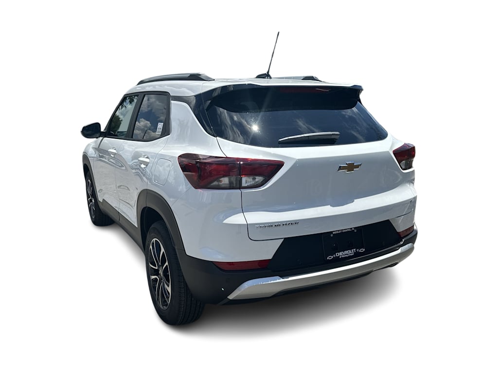 Thumbnail: 2026 Chevrolet TrailBlazer - 4