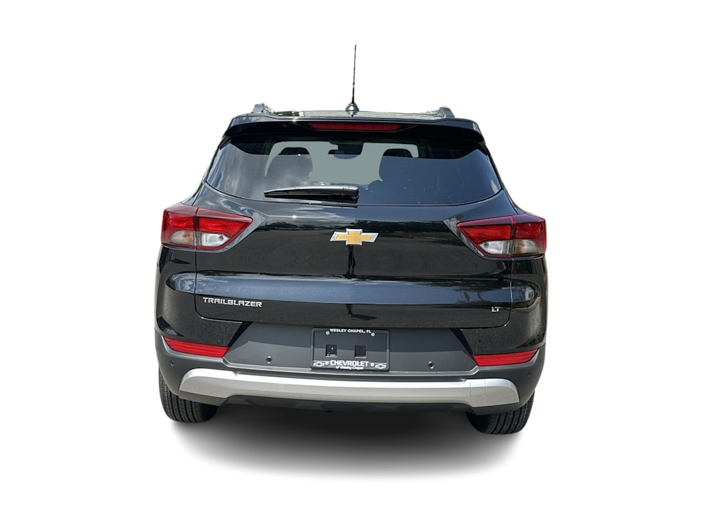 Thumbnail: 2026 Chevrolet TrailBlazer - 5