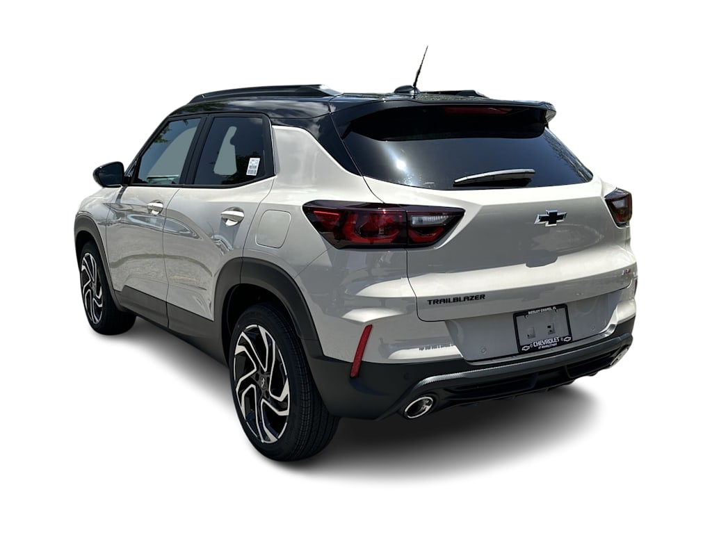 Thumbnail: 2026 Chevrolet TrailBlazer - 4