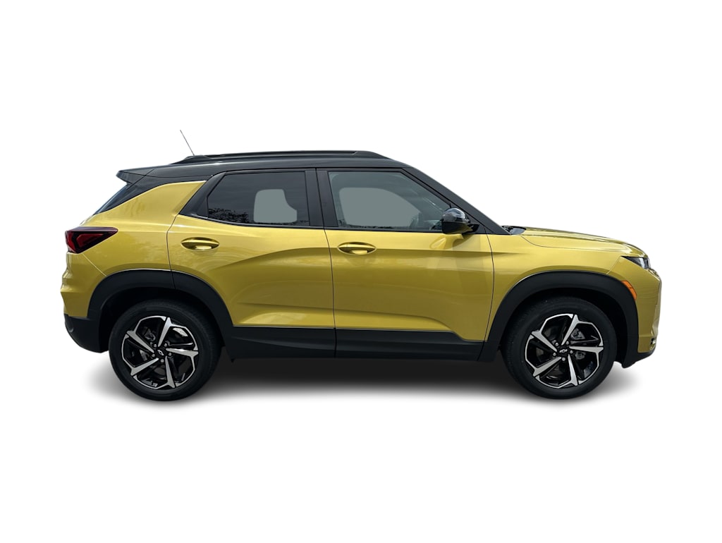 Thumbnail: 2023 Chevrolet TrailBlazer - 20