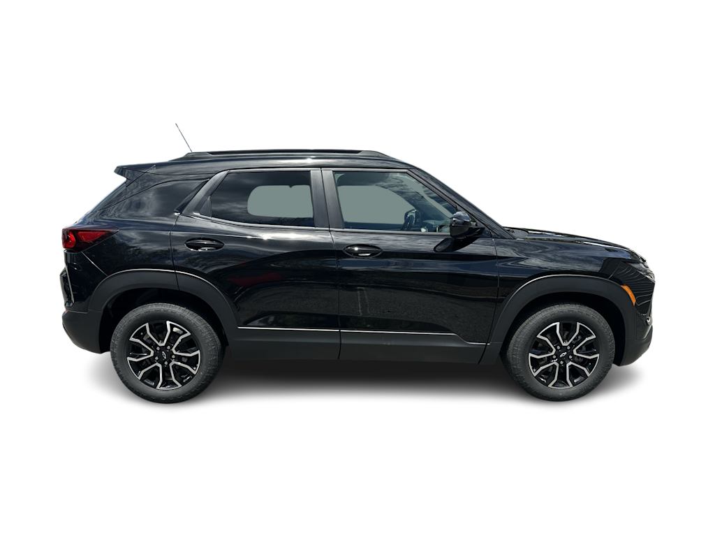 Thumbnail: 2026 Chevrolet TrailBlazer - 20