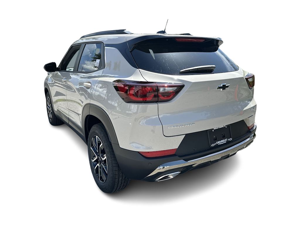 Thumbnail: 2026 Chevrolet TrailBlazer - 4