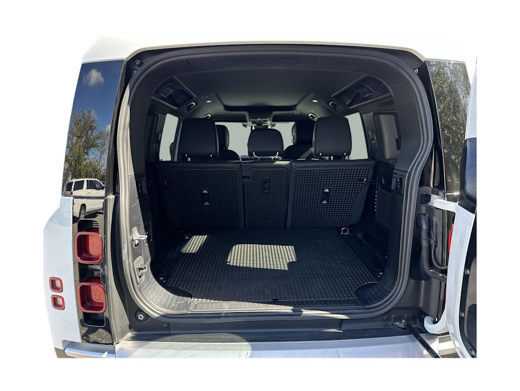 Thumbnail: 2024 Land Rover Defender - 14