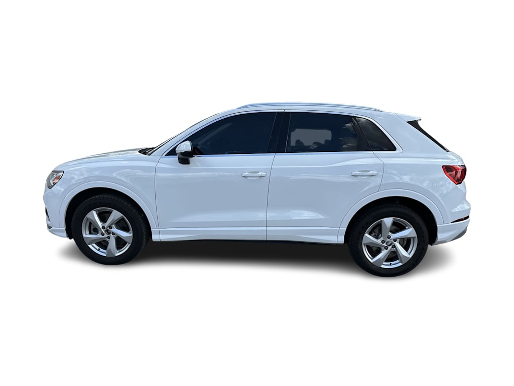 Thumbnail: 2020 Audi Q3 - 3