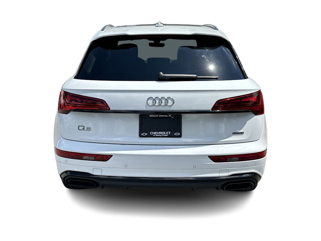 Thumbnail: 2025 Audi Q5 - 4