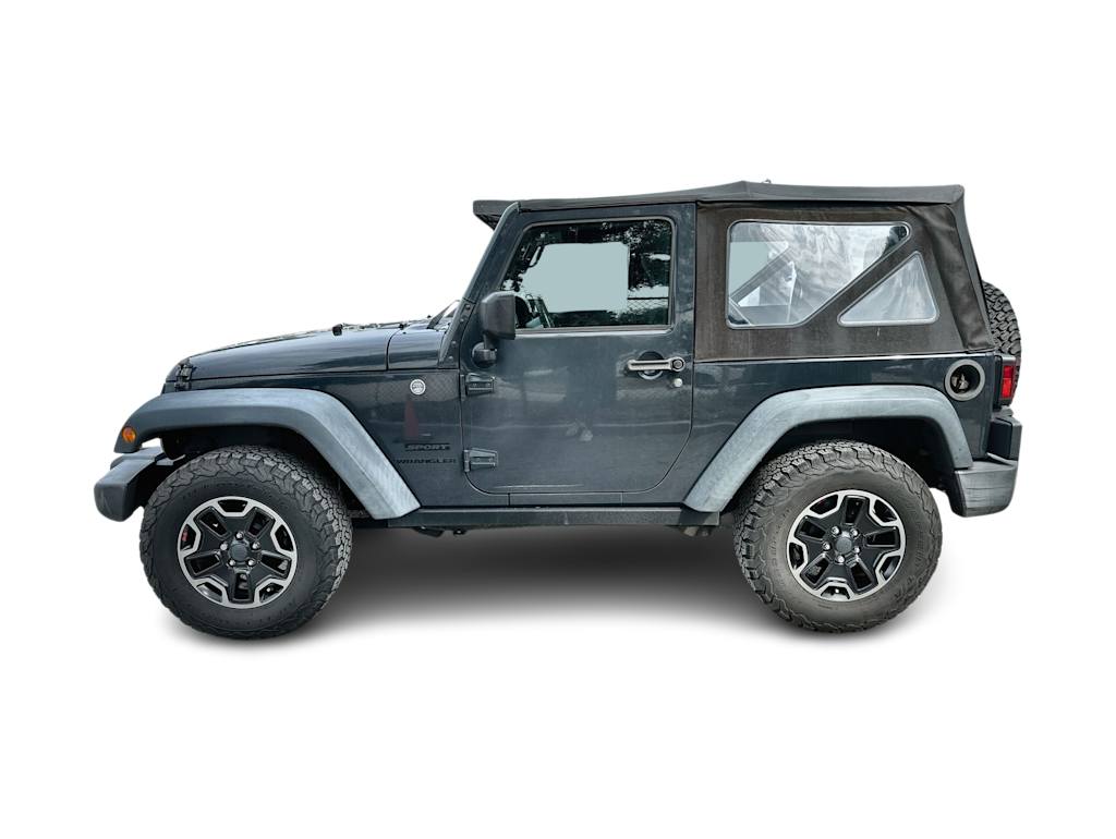 Thumbnail: 2016 Jeep Wrangler - 3