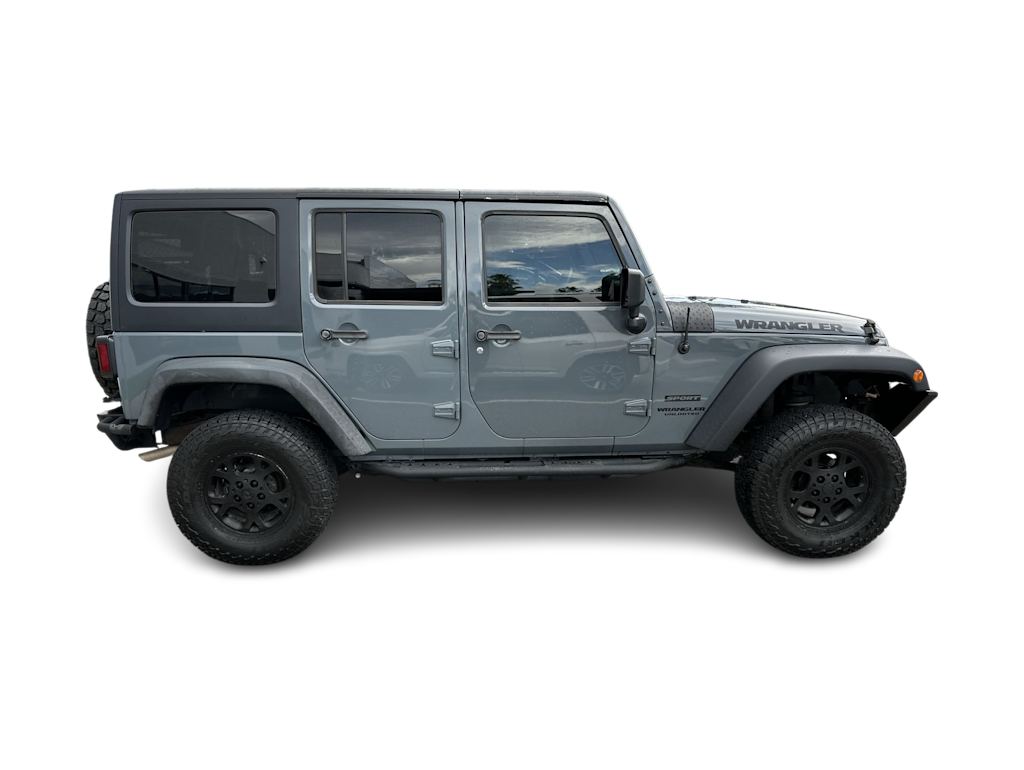 Thumbnail: 2015 Jeep Wrangler - 19