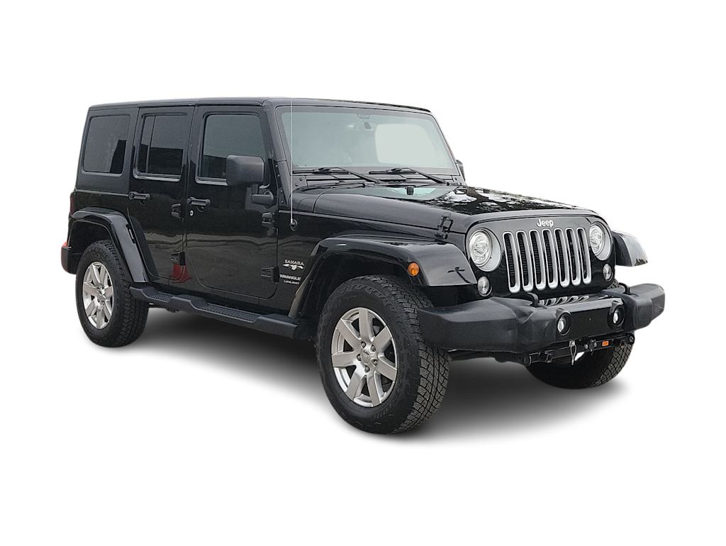 2018 Jeep Wrangler Unlimited Sahara 17