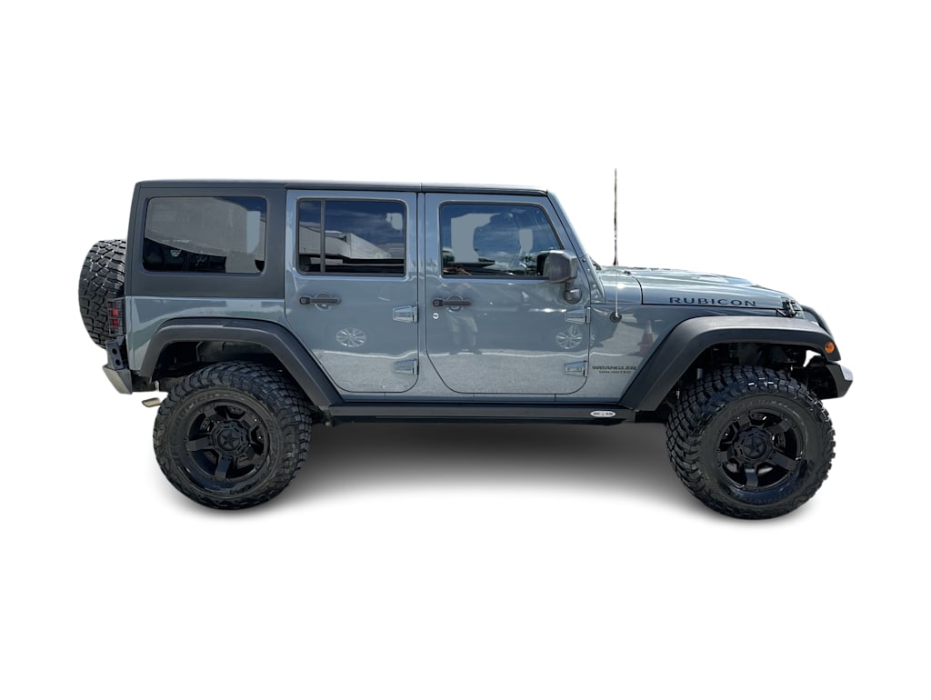 Thumbnail: 2015 Jeep Wrangler - 18