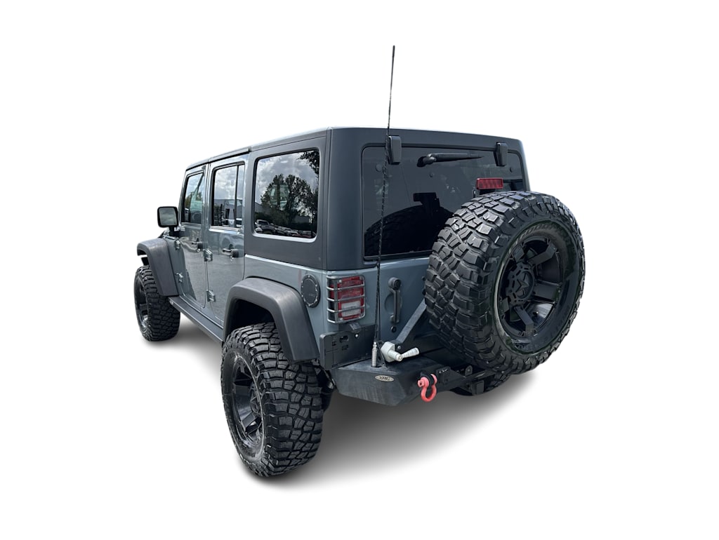 Thumbnail: 2015 Jeep Wrangler - 3