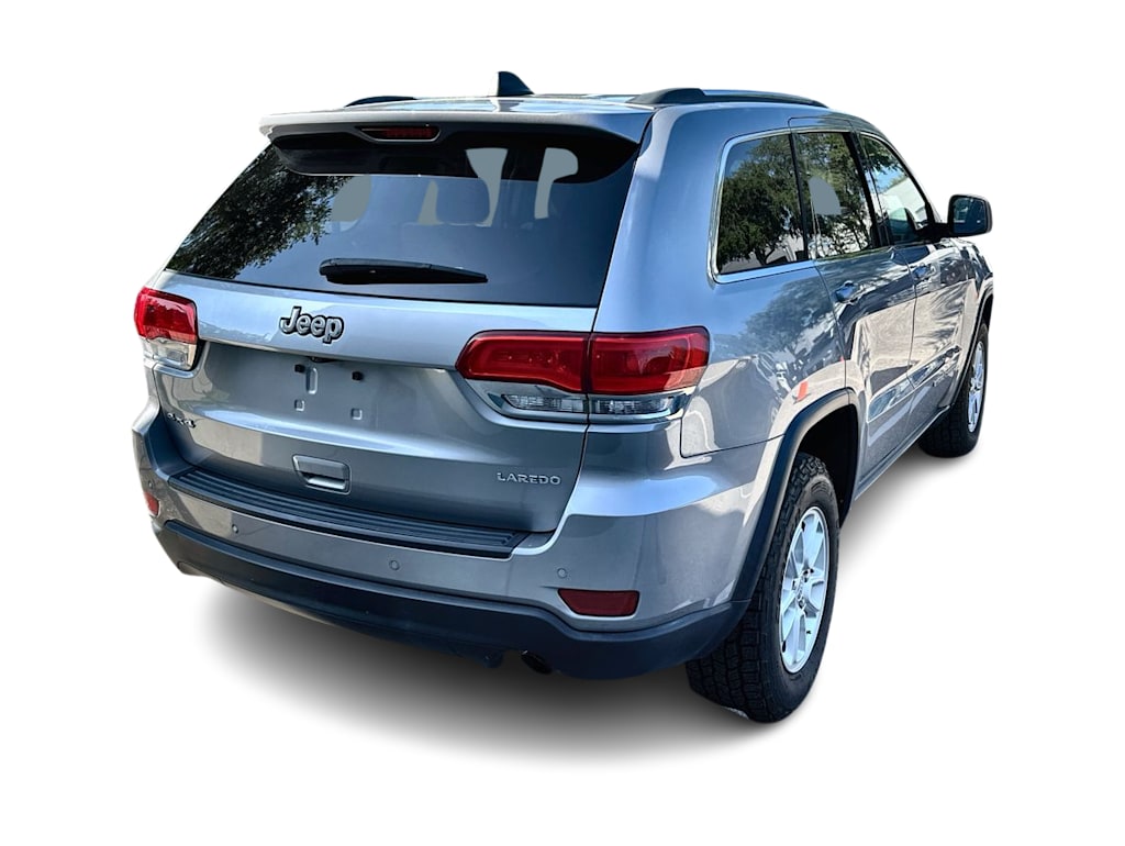 Thumbnail: 2018 Jeep Grand Cherokee - 18