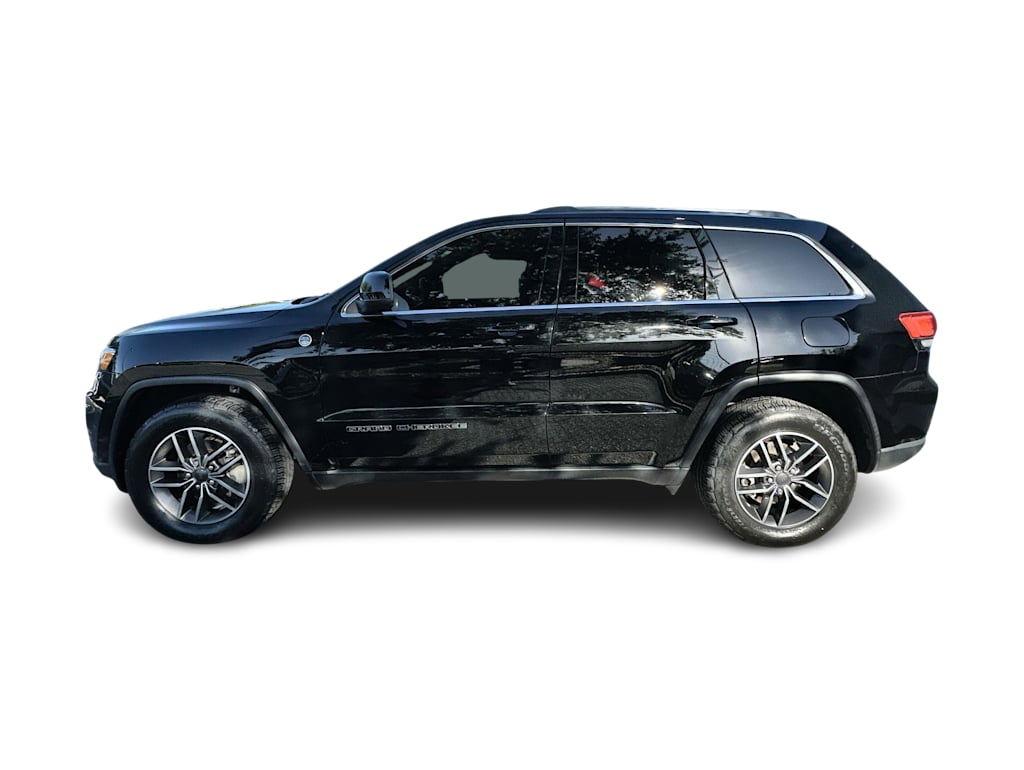 Thumbnail: 2020 Jeep Grand Cherokee - 3