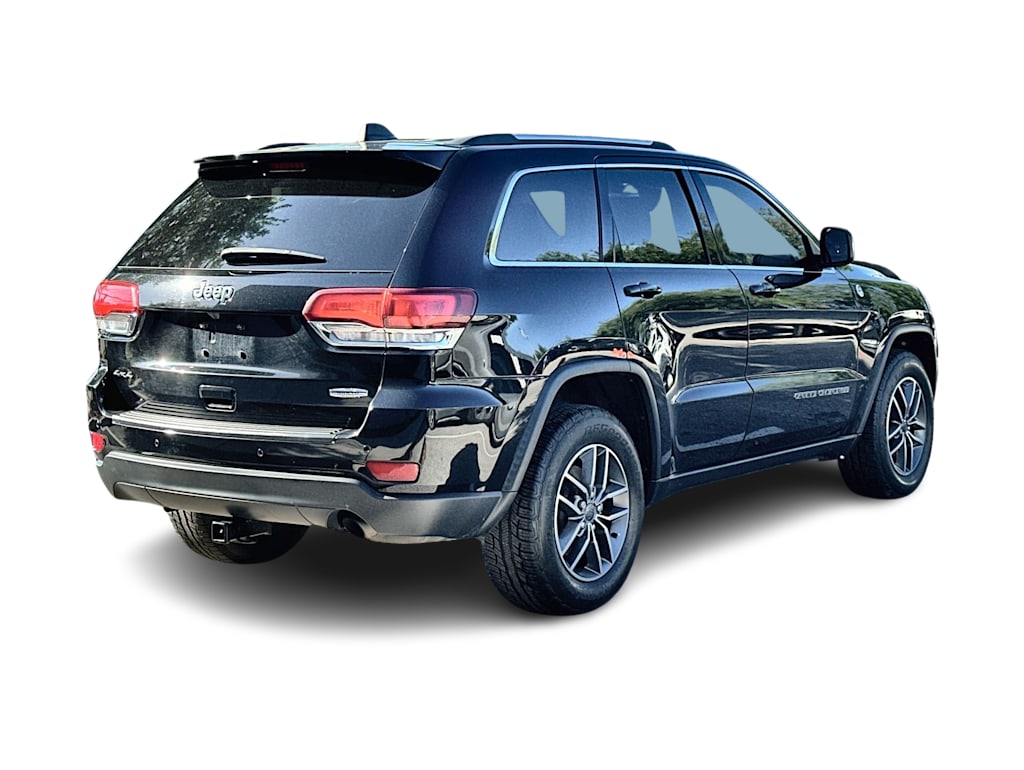 Thumbnail: 2020 Jeep Grand Cherokee - 18