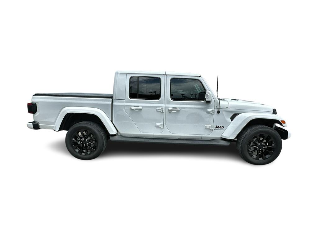 Thumbnail: 2023 Jeep Gladiator - 21