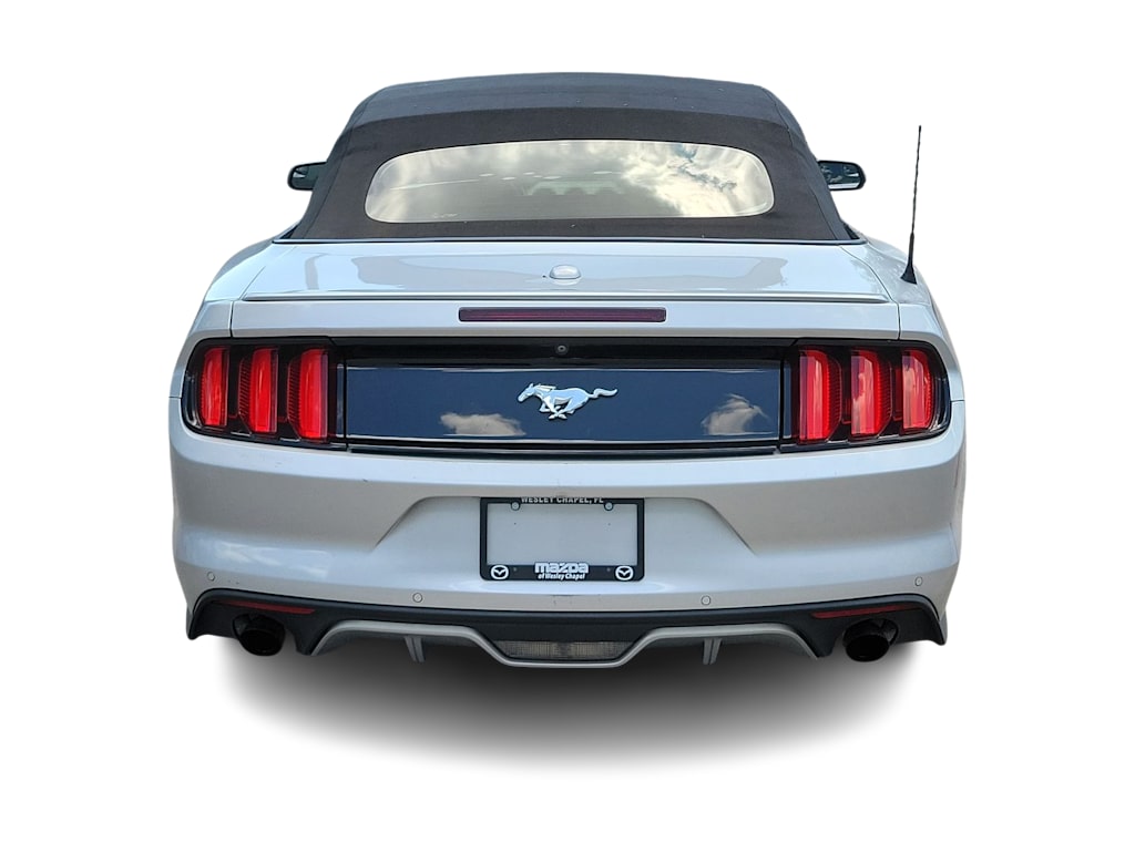 2017 Ford Mustang  5