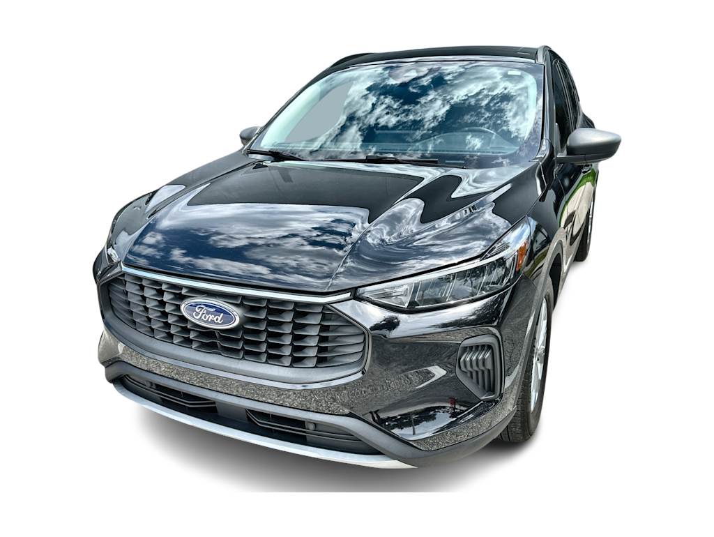 Thumbnail: 2023 Ford Escape - 5