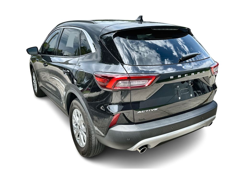 Thumbnail: 2023 Ford Escape - 3