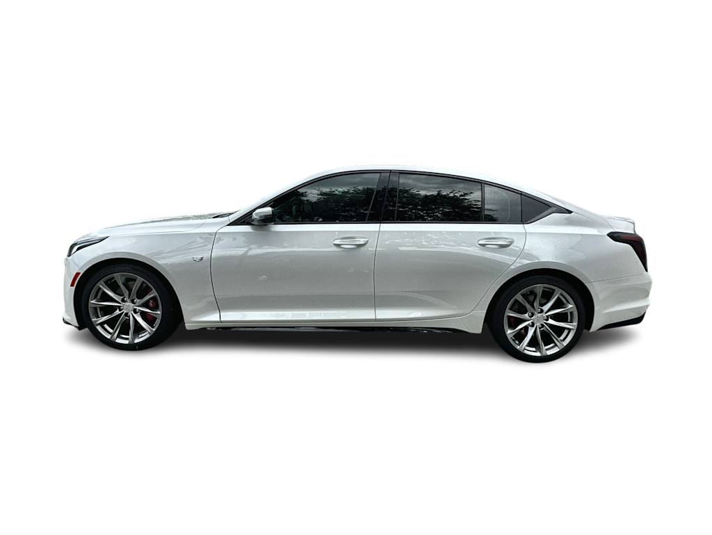 Thumbnail: 2022 Cadillac CT5 - 3