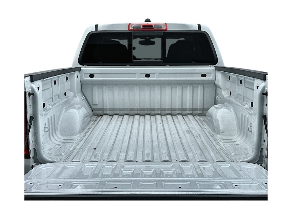 Thumbnail: 2022 Chevrolet Colorado - 16