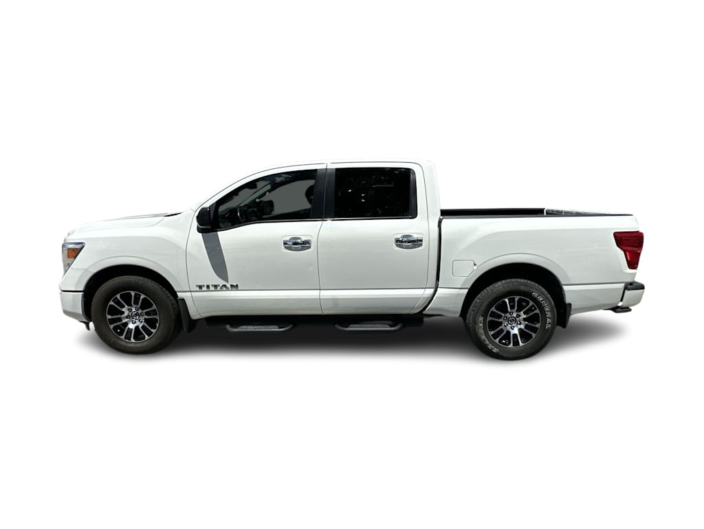 Thumbnail: 2021 Nissan Titan - 3