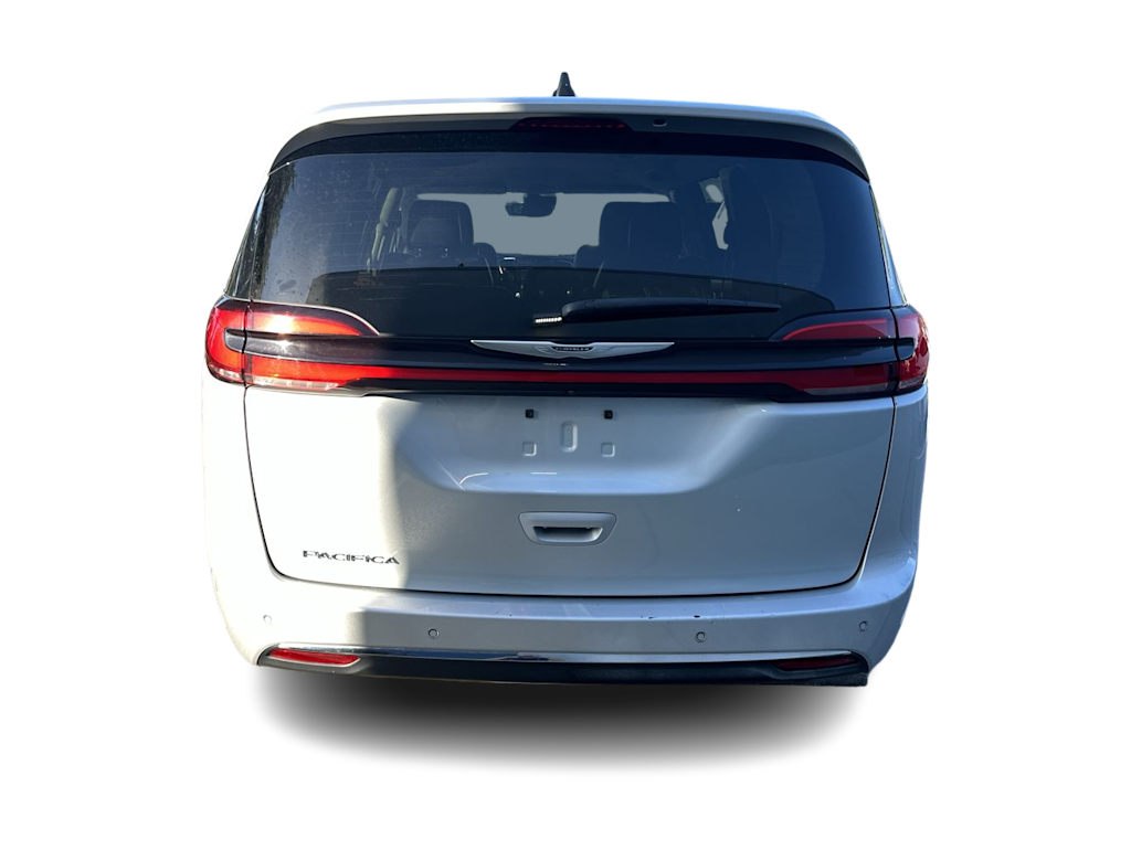 Thumbnail: 2024 Chrysler Pacifica - 5