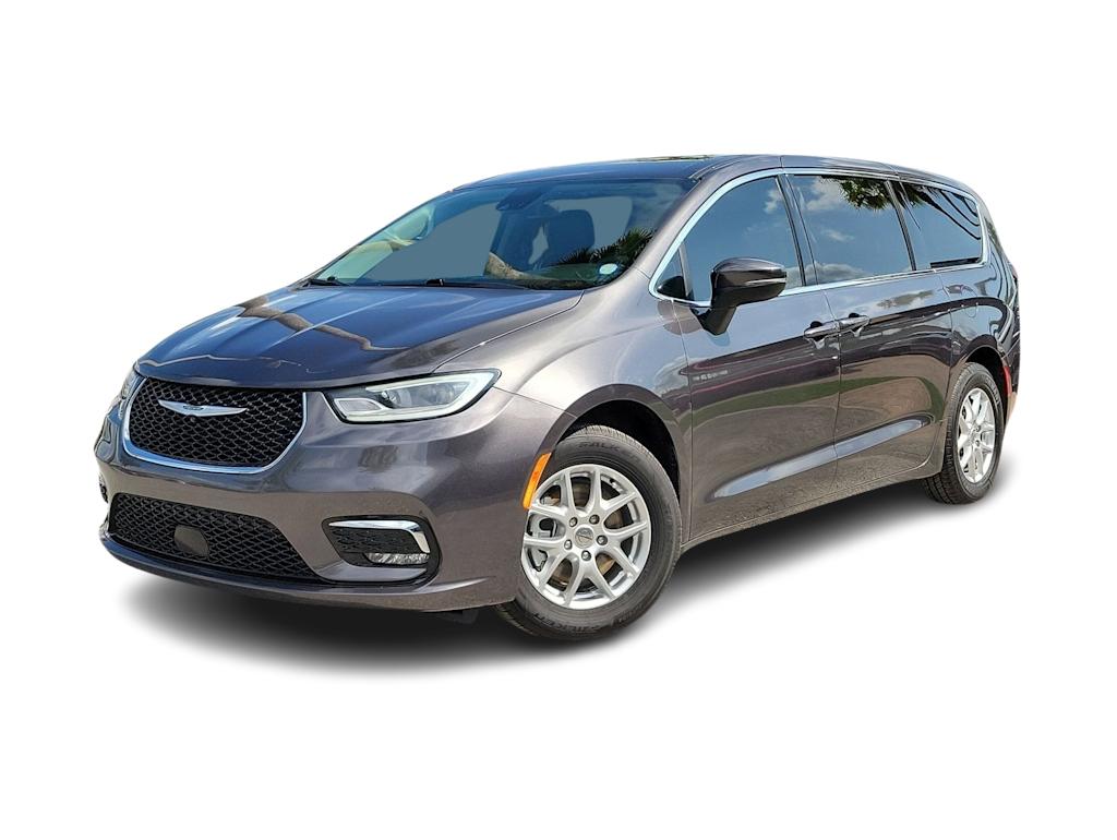 Used 2023 Chrysler Pacifica Touring L with VIN 2C4RC1BG8PR514662 for sale in Casper, WY