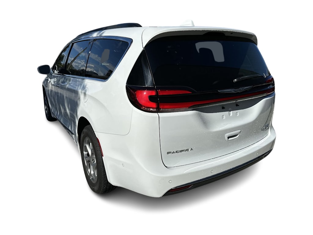 Thumbnail: 2022 Chrysler Pacifica - 4
