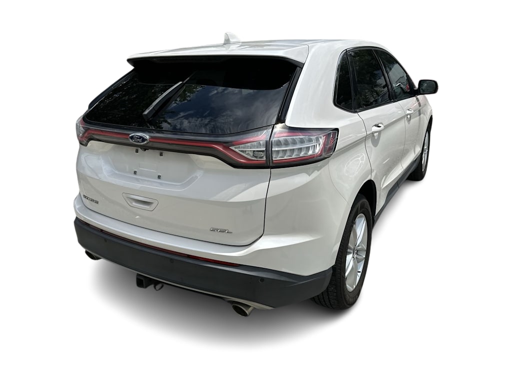 Thumbnail: 2016 Ford Edge - 20
