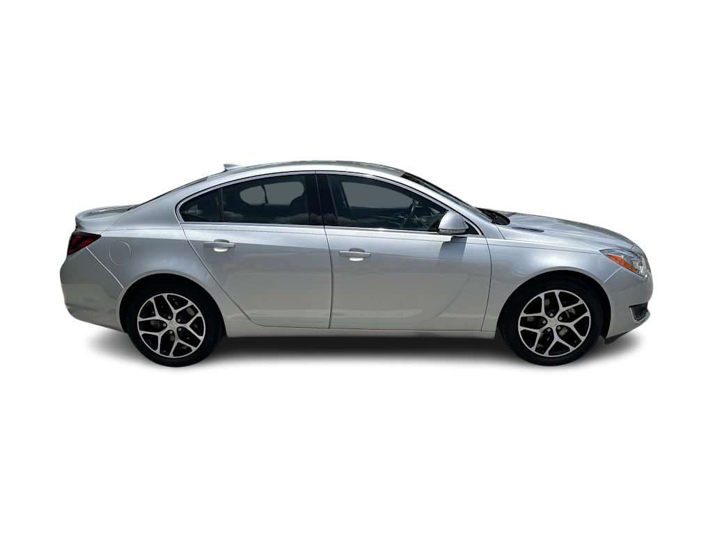 Thumbnail: 2017 Buick Regal - 19