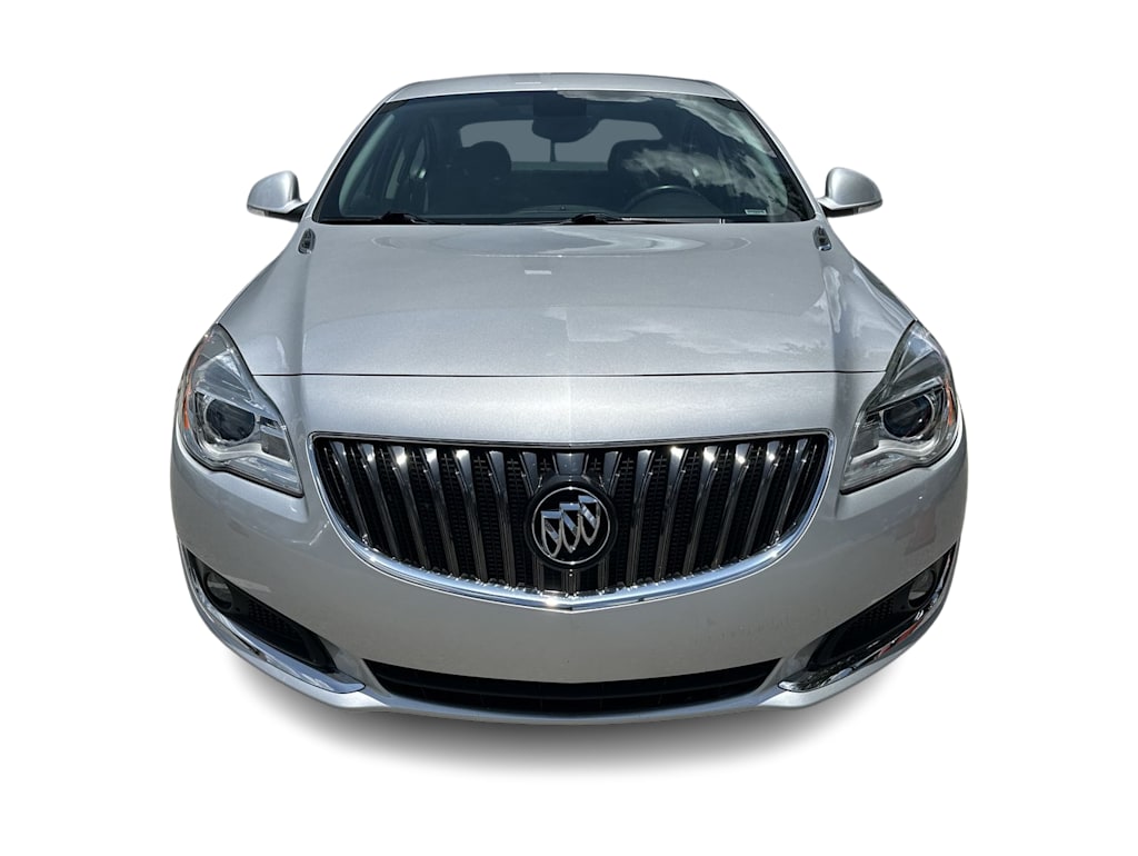 Thumbnail: 2017 Buick Regal - 21