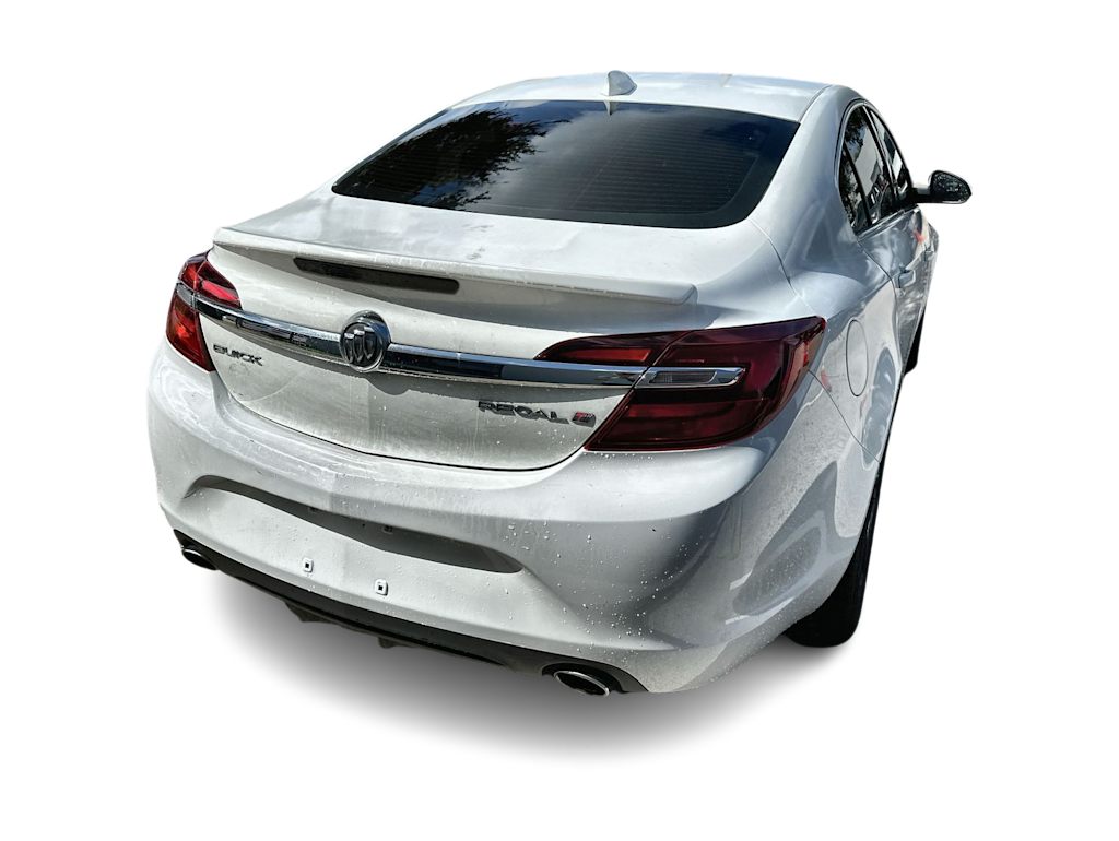 Thumbnail: 2017 Buick Regal - 17