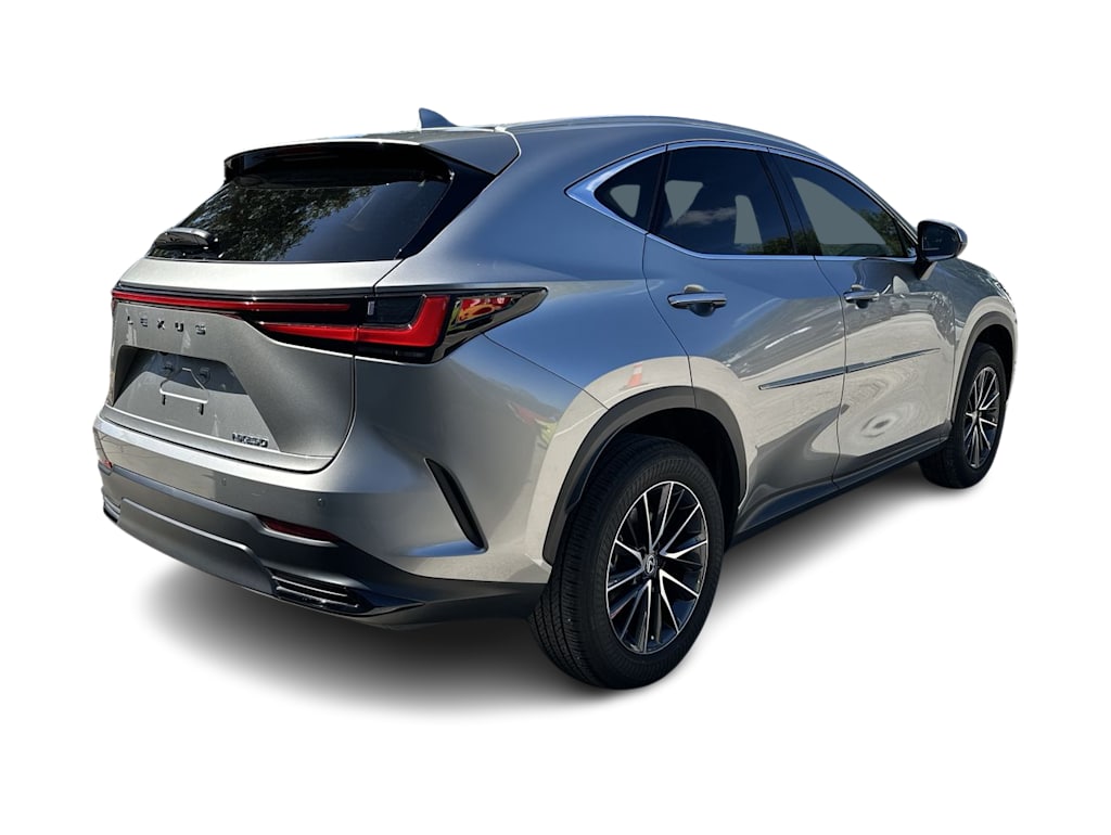 Thumbnail: 2025 Lexus ES - 20